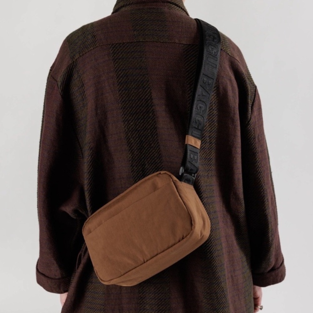 BAGGU Brown Crossbody Bag